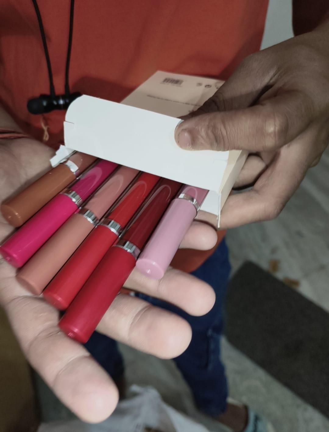 Feel High Metallic Lipstick Set of 6 (Shade A)